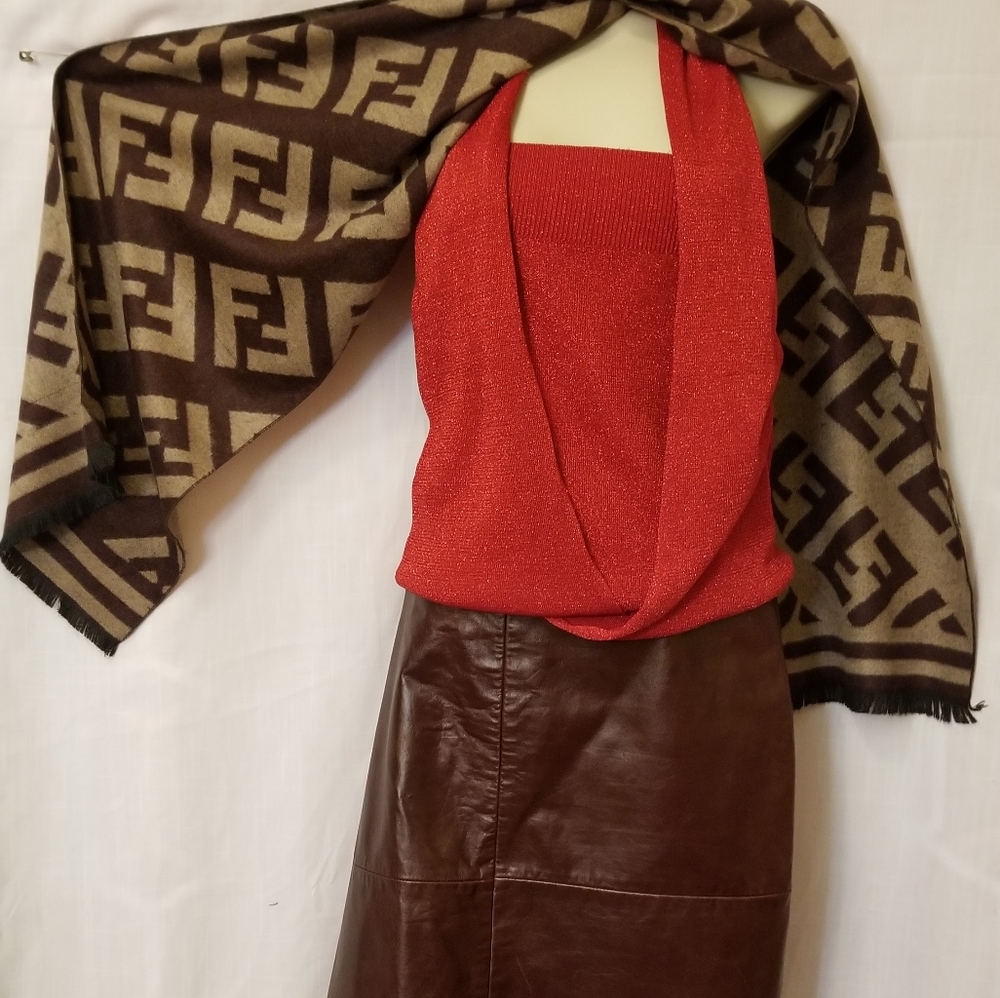 🎁+GIFT🏆Fabulous Fendi Wool & Cashmere Scarf